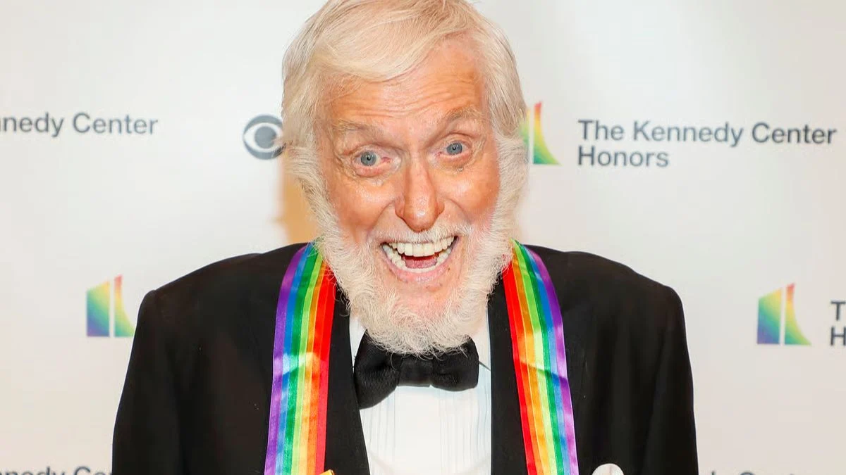 Legendary actor Dick Van Dyke smiling at the Kennedy Center Honors, mistakenly announced as deceased in a 2026 Heart FM radio blunder.