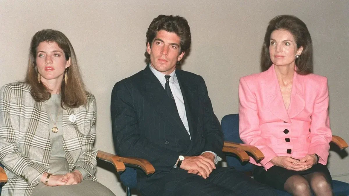 Fact Check: Did JFK Jr. Really Get Jumped in Central Park? The Truth Behind ‘Love Story’ Episode 3