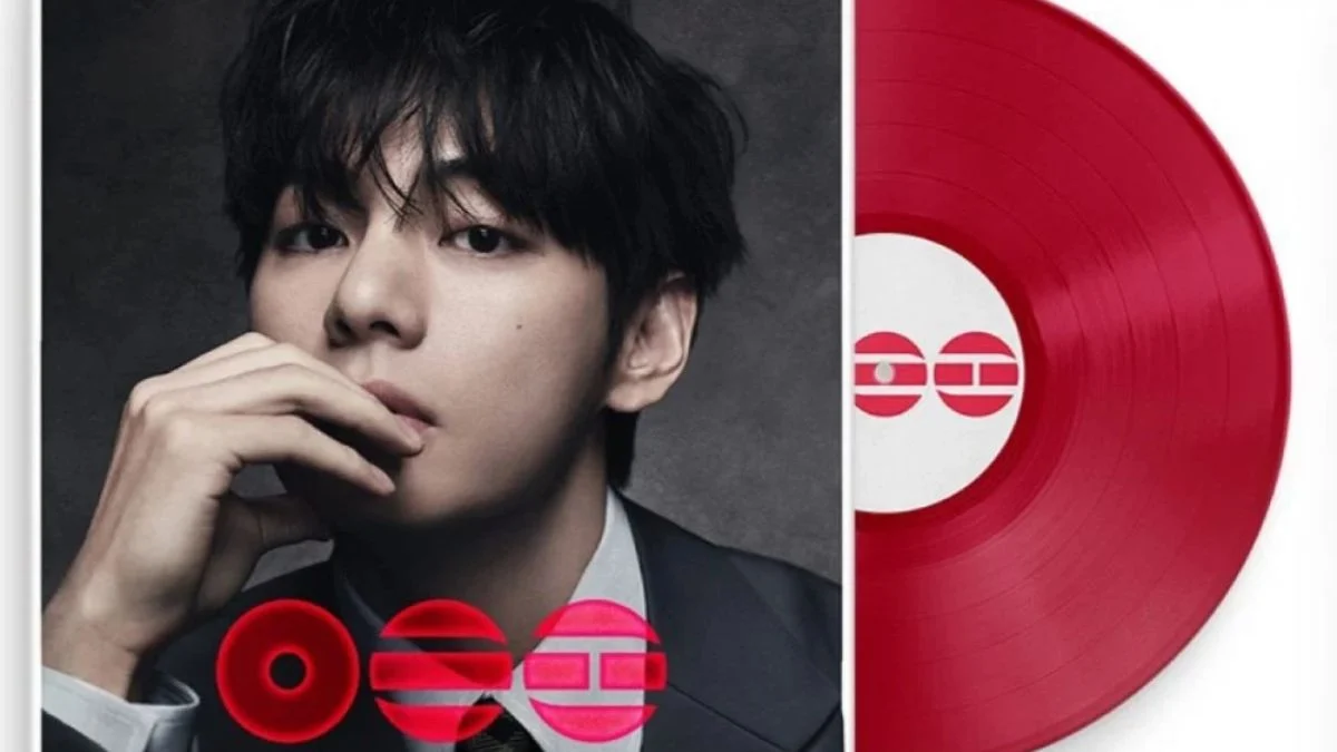 BTS V Velvet Red Vinyl Tops FNAC Bestseller Chart: Arirang Album Dominates France Sales (2026)