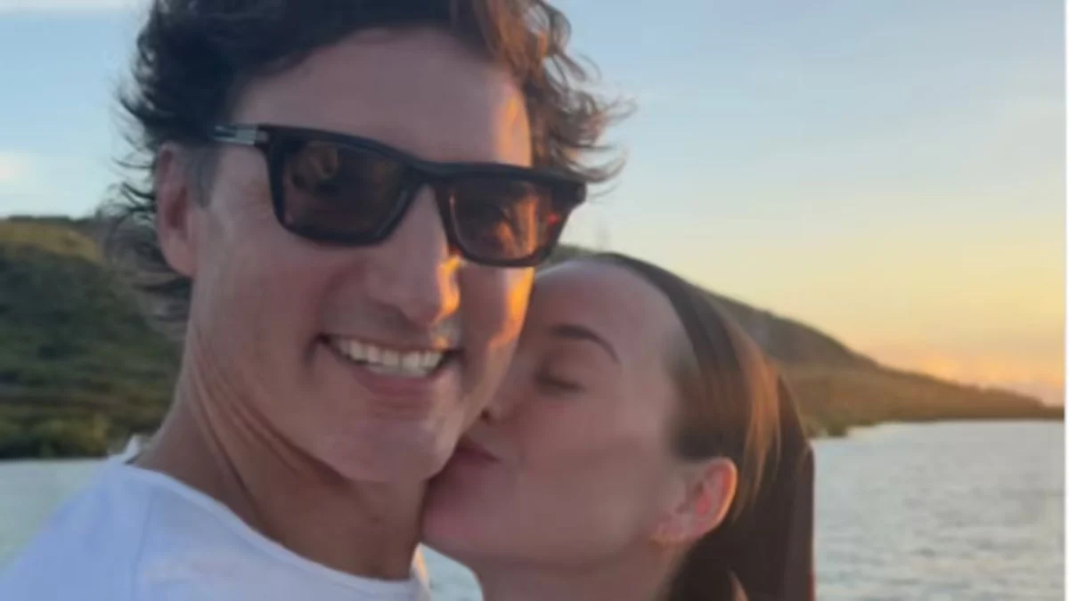 Katy Perry and Justin Trudeau’s “Postcard-Worthy” Instagram Photo Goes Viral — Plus the Romantic Meme Fans Can’t Stop Sharing