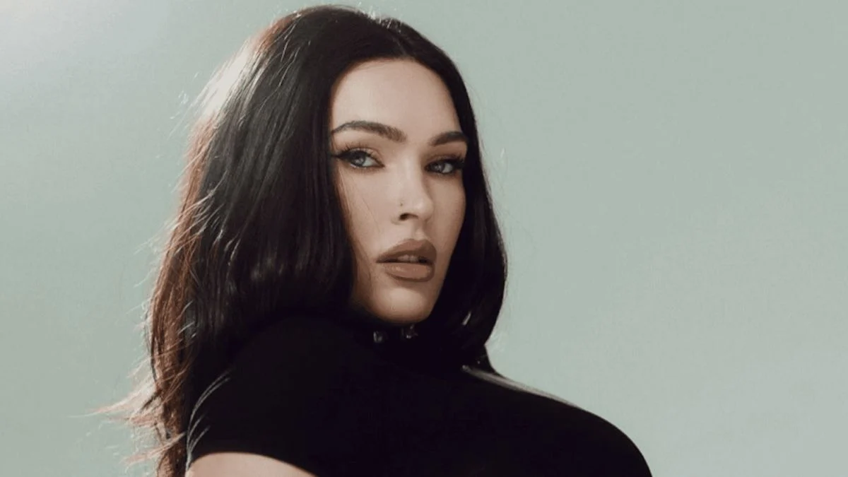 Megan Fox’s “I’m Alive” Instagram Comeback Breaks the Internet — And Ex Machine Gun Kelly’s Flirty Comment Sparks Reunion Buzz