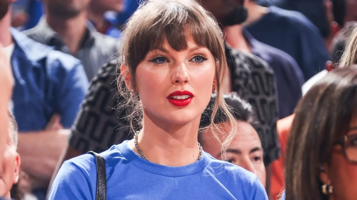Who Was Sitting Next to Taylor Swift at the Knicks Game (2026)?