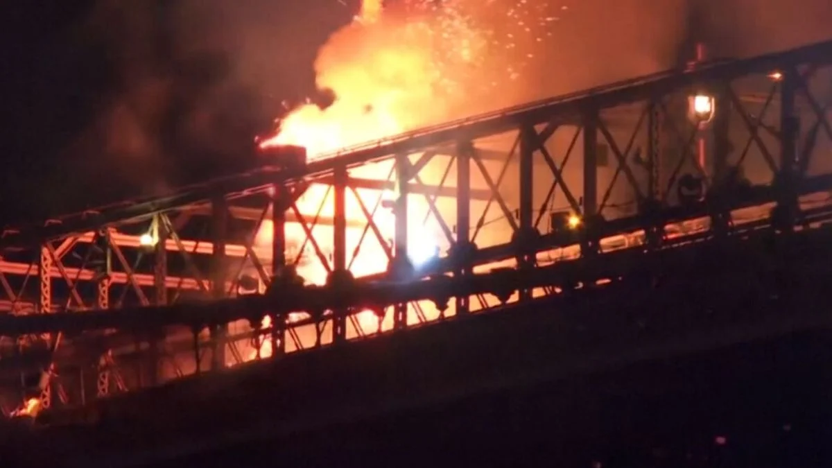 Brooklyn Bridge Fire During Macy’s July 4 Fireworks 2026: What Really Happened as America’s 250th Anniversary Celebration Lit Up New York