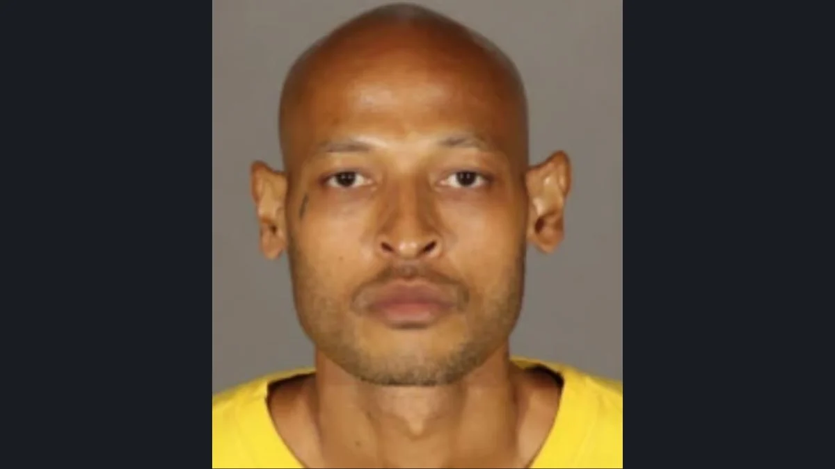 Mugshot photo of Calese Crowder provided by the Glendale Police Department