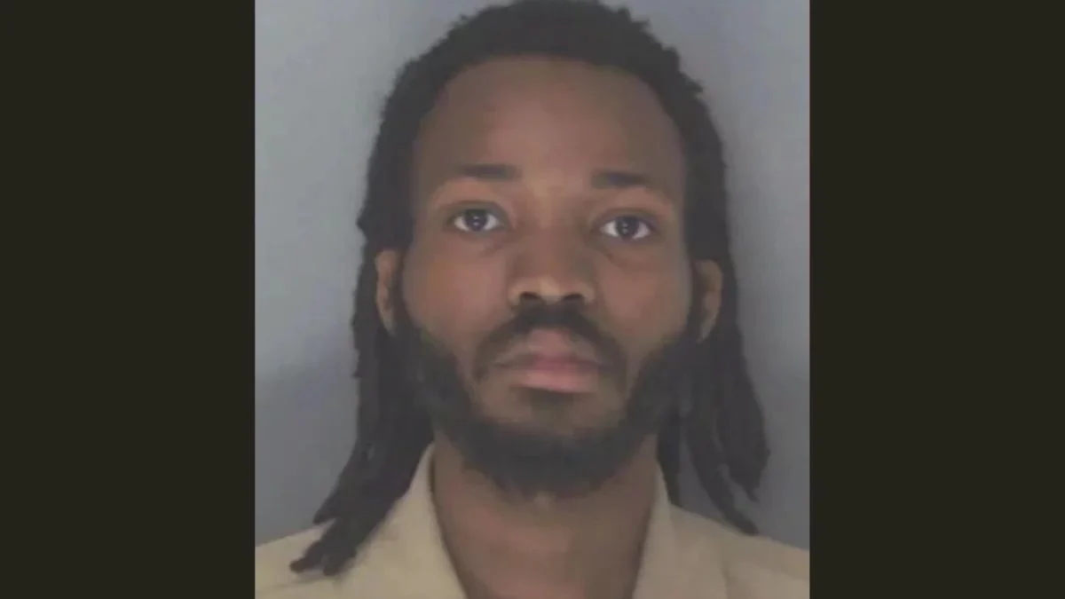 Georgia Man Allegedly Called 911 Over $63 Red Lobster Bill — Police Say the Unusual Move Ended in His Arrest