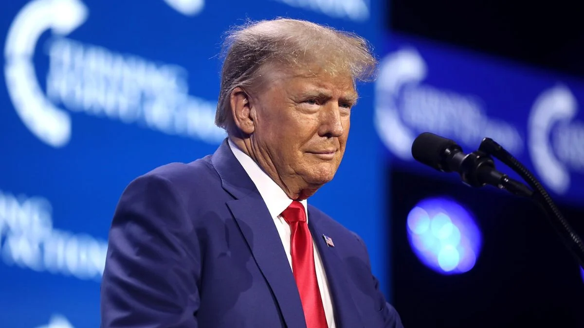 Golden Naked Trump Statue “The Orange Plague” Unveiled Inside European Parliament in Strasbourg