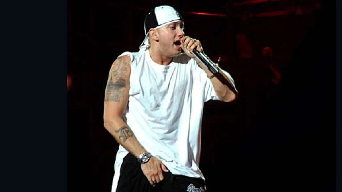 Eminem Joins Kid Rock’s Christian Album Halfway 2 Jesus With ‘7 Sins’ in Unexpected Detroit Reunion